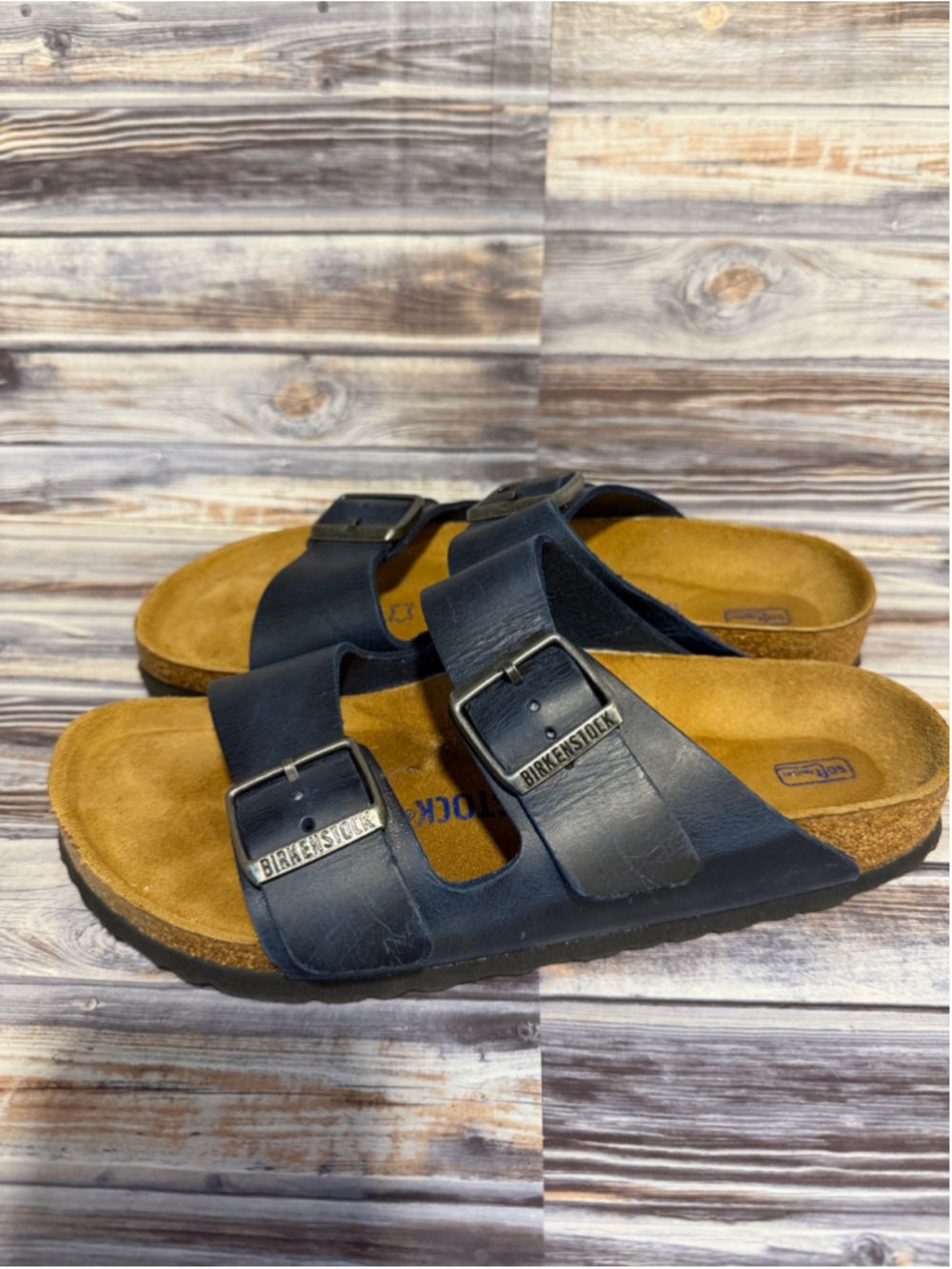 Birkenstock Arizona Soft Footbed Oiled Leather Sandals Dark Blue women’s 7